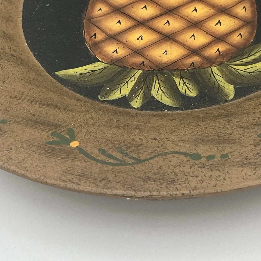 Pineapple Plate 12